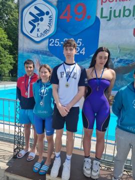 Calcitovi plavalci osvojili medalje v Ljubljani in Krškem (3)